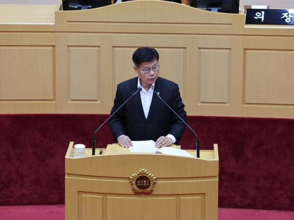 제392회 임시회 제1차 본회의 첨부이미지 : 25년07월10일 제392회 임시회 제1차 본회의 - 120.jpg
