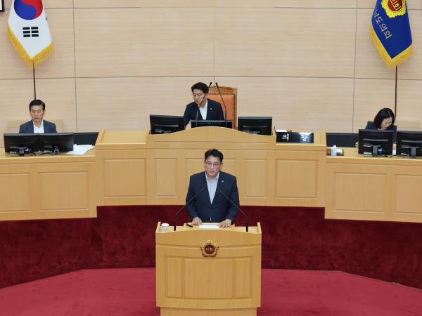 제392회 임시회 제1차 본회의 첨부이미지 : 25년07월10일 제392회 임시회 제1차 본회의 - 183.jpg