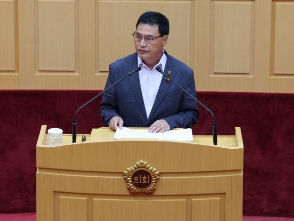 제392회 임시회 제1차 본회의 첨부이미지 : 25년07월10일 제392회 임시회 제1차 본회의 - 129.jpg