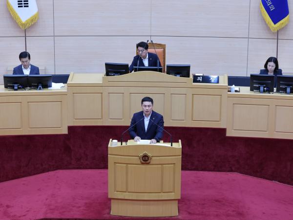 제392회 임시회 제1차 본회의 첨부이미지 : 25년07월10일 제392회 임시회 제1차 본회의 - 112.jpg
