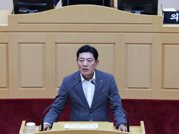 제392회 임시회 제1차 본회의 첨부이미지 : 25년07월10일 제392회 임시회 제1차 본회의 - 147.jpg