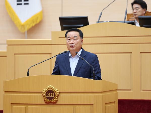 제392회 임시회 제1차 본회의 첨부이미지 : 25년07월10일 제392회 임시회 제1차 본회의 - 058.jpg