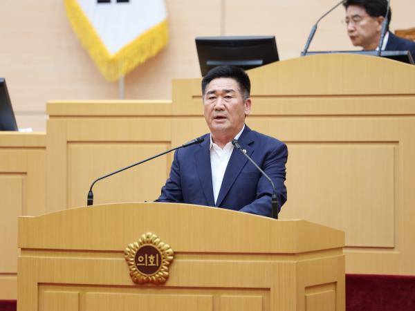 제392회 임시회 제1차 본회의 첨부이미지 : 25년07월10일 제392회 임시회 제1차 본회의 - 047.jpg
