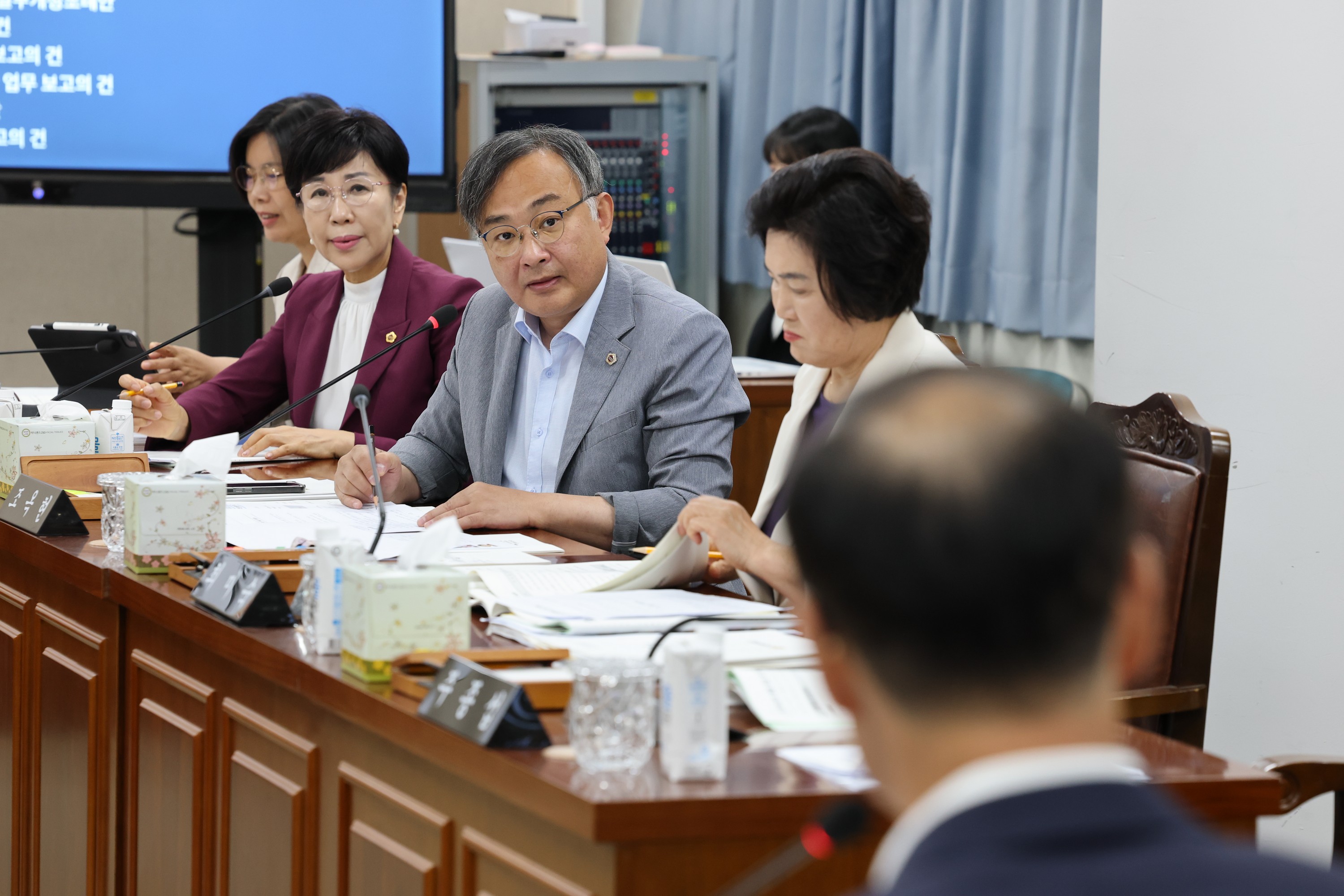 제392회 임시회 경제관광문화위원회 업무보고 첨부이미지 : 25년07월15일 제392회 임시회 경제관광문화위원회 업무보고 - 060.jpg