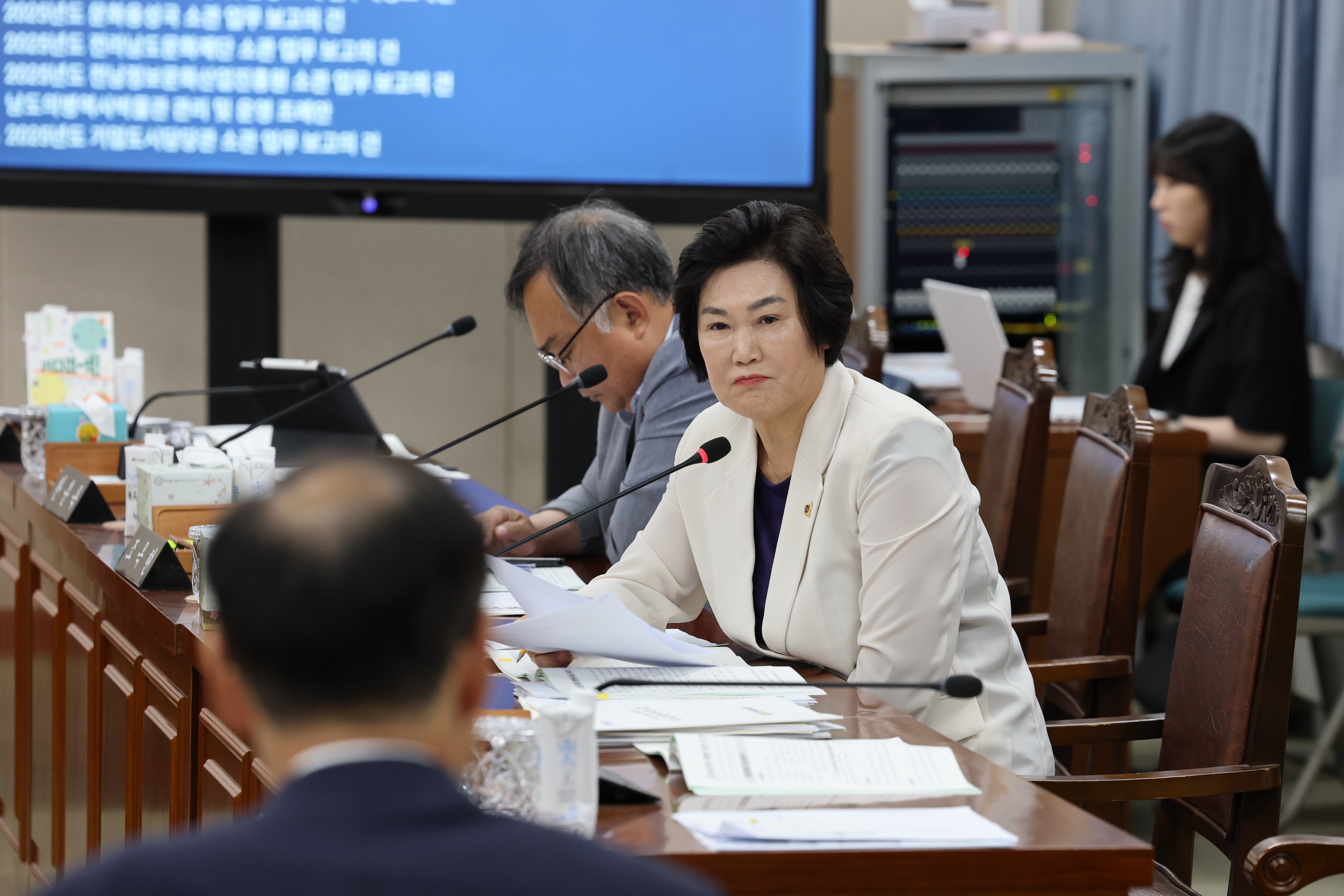제392회 임시회 경제관광문화위원회 업무보고 첨부이미지 : 25년07월15일 제392회 임시회 경제관광문화위원회 업무보고 - 050.jpg