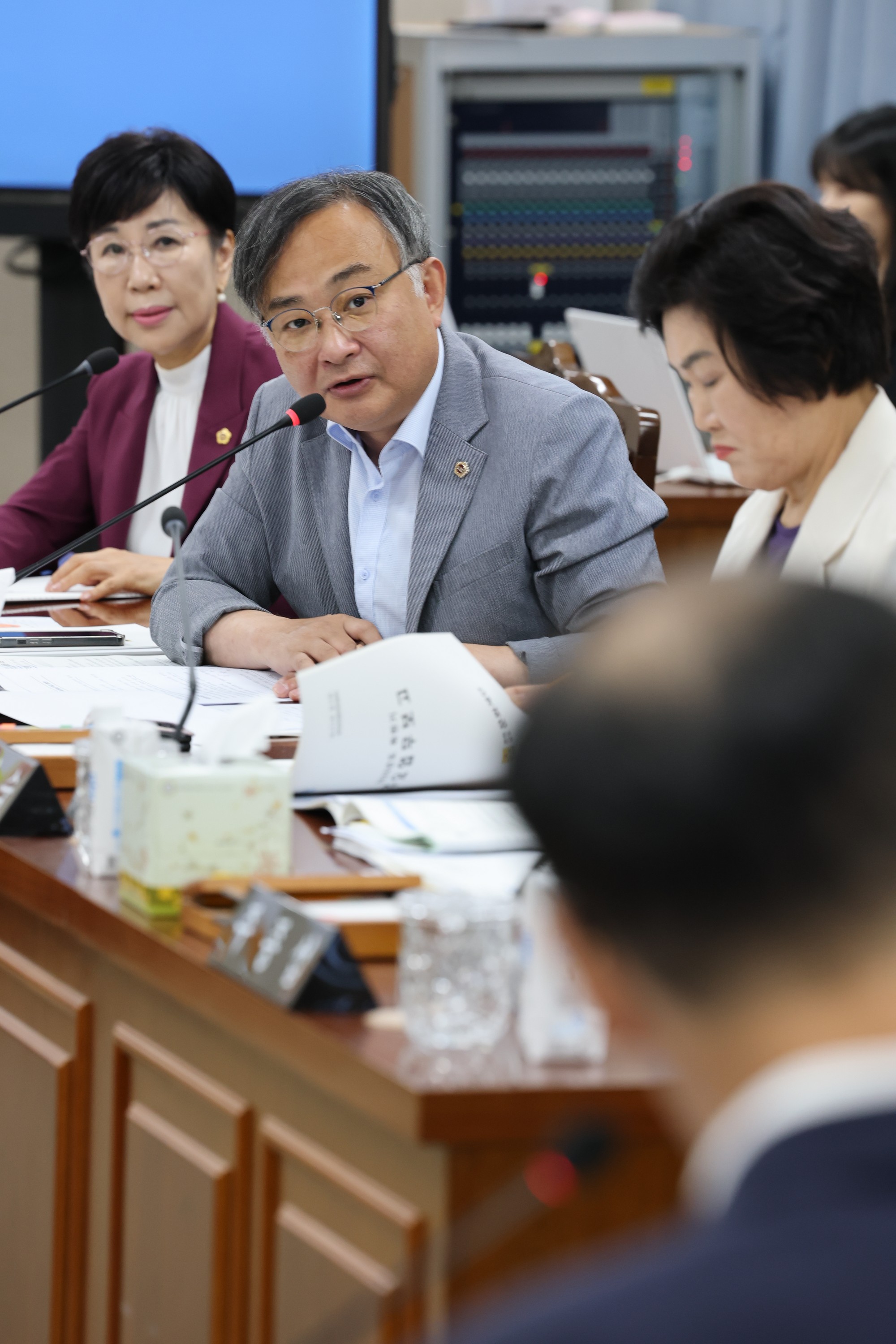 제392회 임시회 경제관광문화위원회 업무보고 첨부이미지 : 25년07월15일 제392회 임시회 경제관광문화위원회 업무보고 - 061.jpg