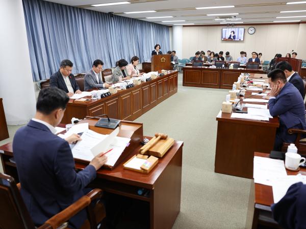 제392회 임시회 기획행정위원회 업무보고 첨부이미지 : 25년07월15일 제392회 임시회 기획행정위원회 업무보고 (4).jpg