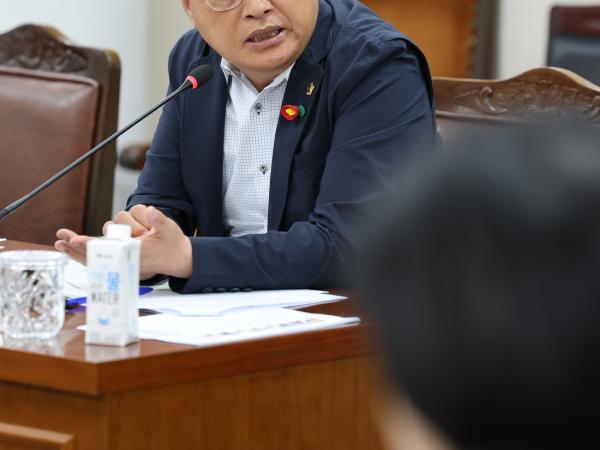 제392회 임시회 경제관광문화위원회 업무보고 첨부이미지 : 25년07월15일 제392회 임시회 경제관광문화위원회 업무보고 - 041.jpg
