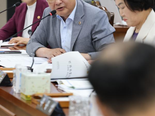 제392회 임시회 경제관광문화위원회 업무보고 첨부이미지 : 25년07월15일 제392회 임시회 경제관광문화위원회 업무보고 - 061.jpg