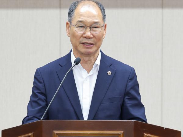 농작물 재해보험의 현황과 제도개선을 위한 정책토론회 첨부이미지 : 25년07월15일 농작물 재해보험의 현황과 제도개선을 위한 정책토론회 (7).jpg