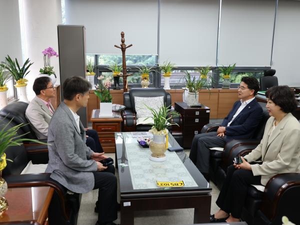 CBS매거진 라디오 인터뷰
