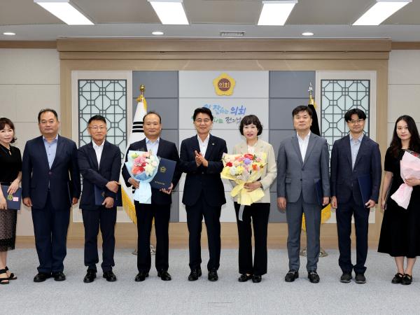 2025년 하반기 임용장 수여식 첨부이미지 : 25년07월01일 2025년 하반기 임용장 수여식 - 027.jpg
