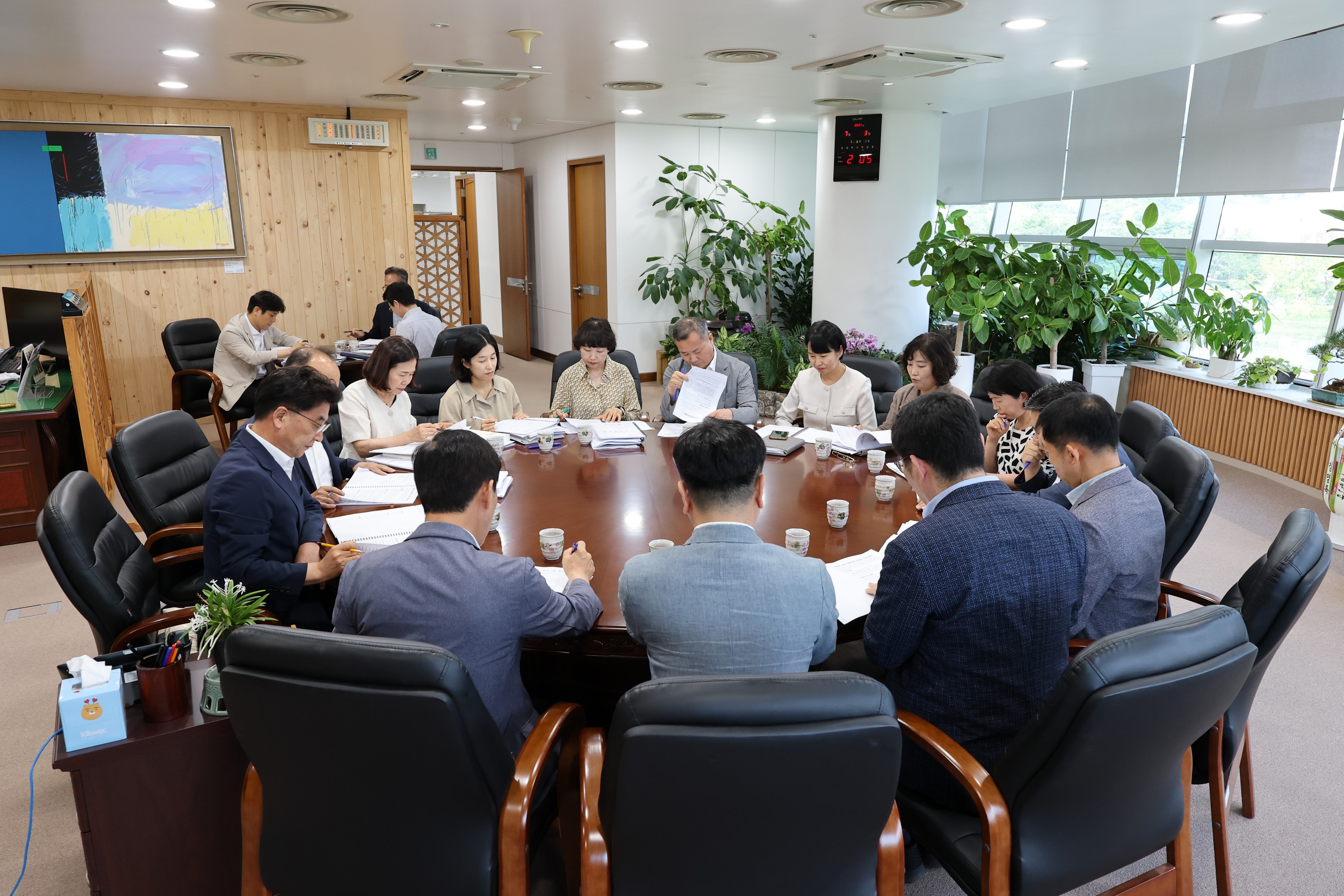 7월 월례 정책회의 및 업무보고 첨부이미지 : 25년07월03일 7월 월례 정책회의 및 업무보고 - 004.jpg