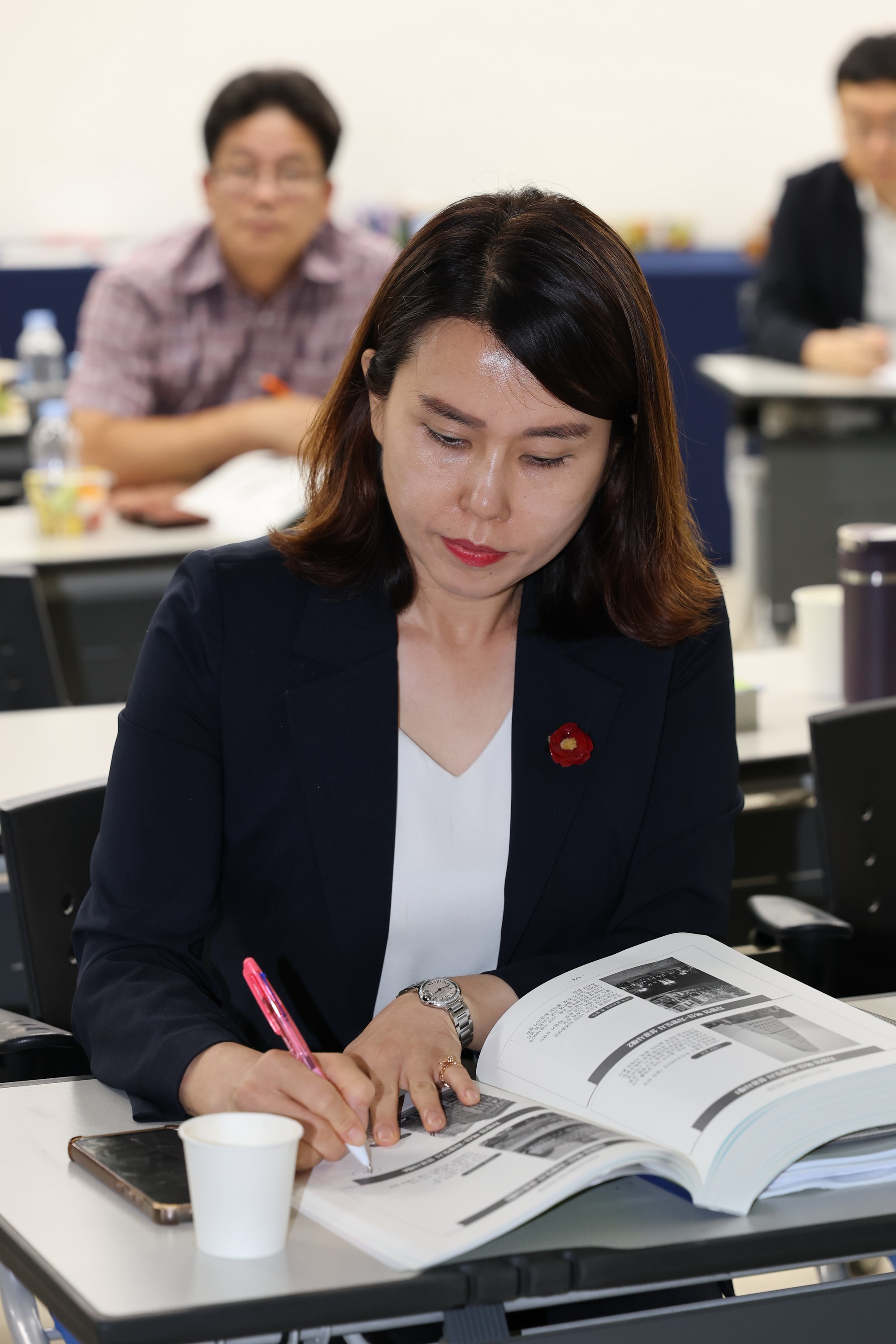 제1기 전라남도의회 의정 아카데미 자치입법 전문가 양성 과정 교육 및 수료식 첨부이미지 : 25년07월03일 제1기 전라남도의회 의정 아카데미 자치입법 전문가 양성 과정 교육 - 005.jpg