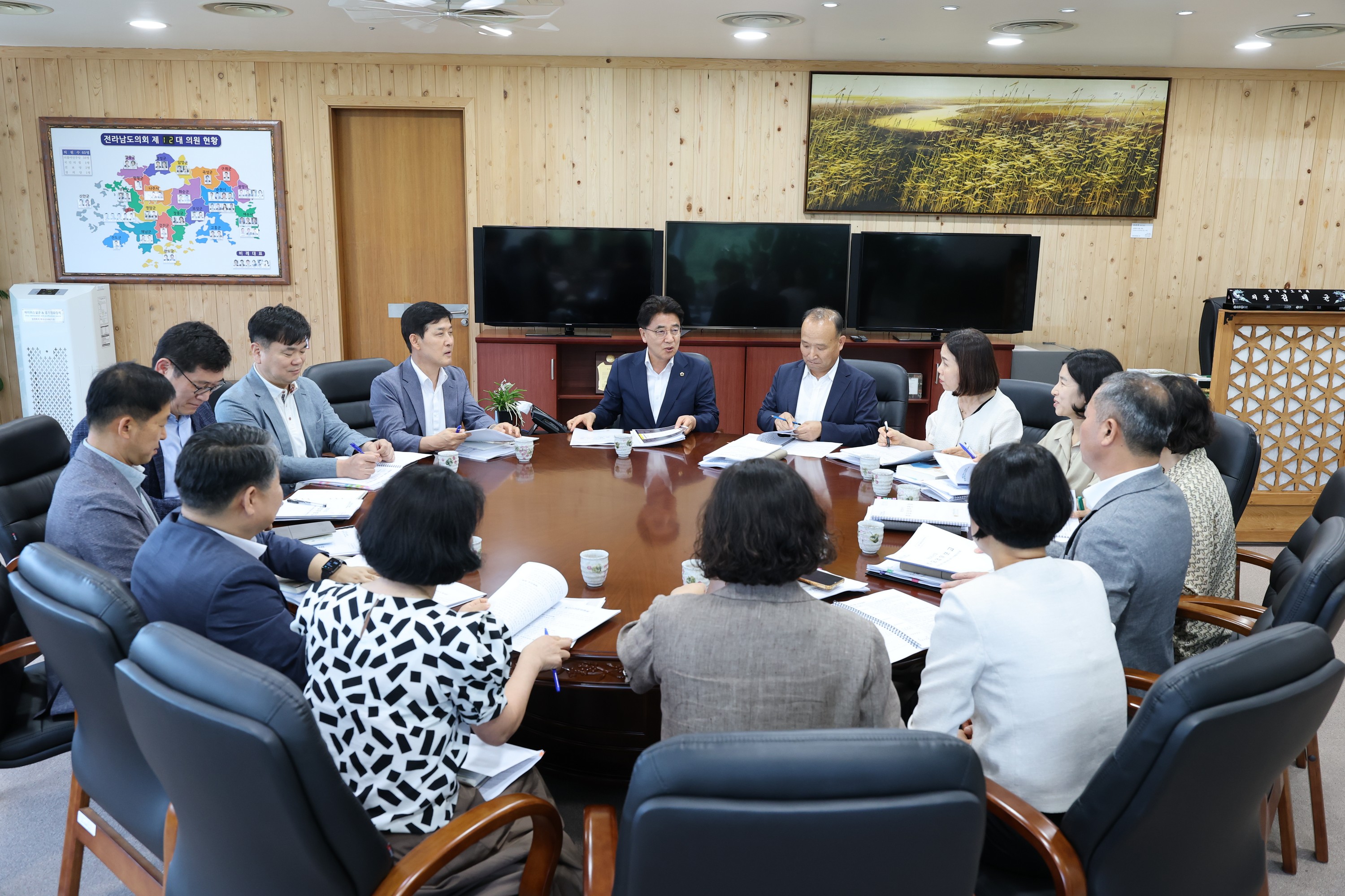 7월 월례 정책회의 및 업무보고 첨부이미지 : 25년07월03일 7월 월례 정책회의 및 업무보고 - 001.jpg
