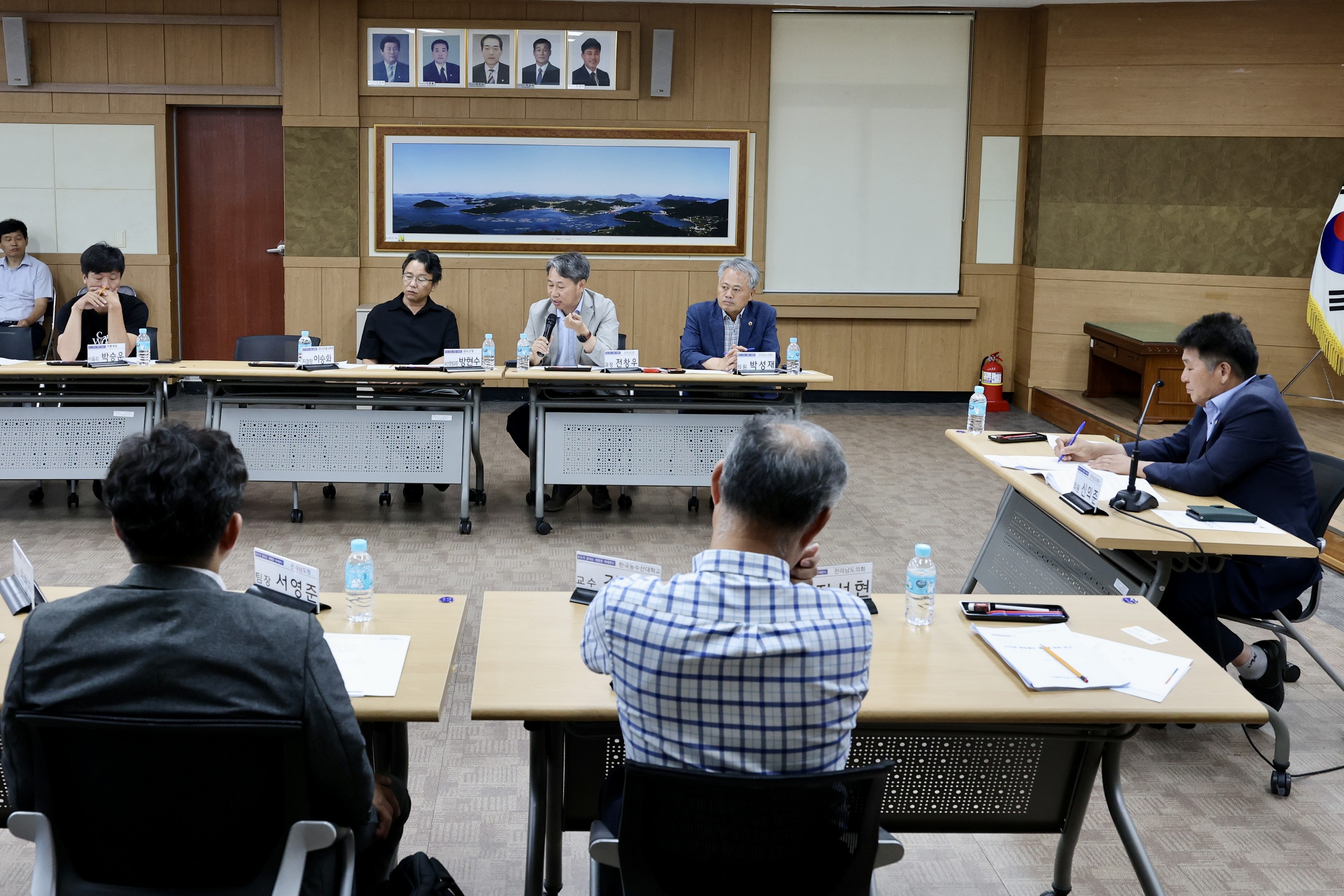 '수산업 면허제도 개선방안 연구회' 정책연구용역 중간보고회&어업인 간담회 첨부이미지 : 25년07월31일 ‘수산업 면허제도 개선방안 연구회‘ 정책연구용역 중간보고회&어업인 간담회 - 044.jpg