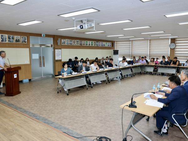 '수산업 면허제도 개선방안 연구회' 정책연구용역 중간보고회&어업인 간담회 첨부이미지 : 25년07월31일 ‘수산업 면허제도 개선방안 연구회‘ 정책연구용역 중간보고회&어업인 간담회 - 024.jpg