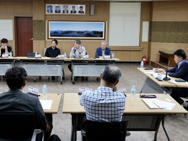 '수산업 면허제도 개선방안 연구회' 정책연구용역 중간보고회&어업인 간담회 첨부이미지 : 25년07월31일 ‘수산업 면허제도 개선방안 연구회‘ 정책연구용역 중간보고회&어업인 간담회 - 044.jpg