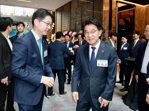 KBC 창사30주년 기념식 첨부이미지 : 25년09월23일 KBC 창사30주년 기념식 - 002.jpg