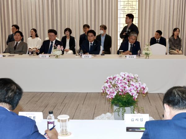대한민국시도의회의장협의회 제5차 임시회 첨부이미지 : 25년09월23일 대한민국시도의회의장협의회 제5차 임시회 - 017.jpg