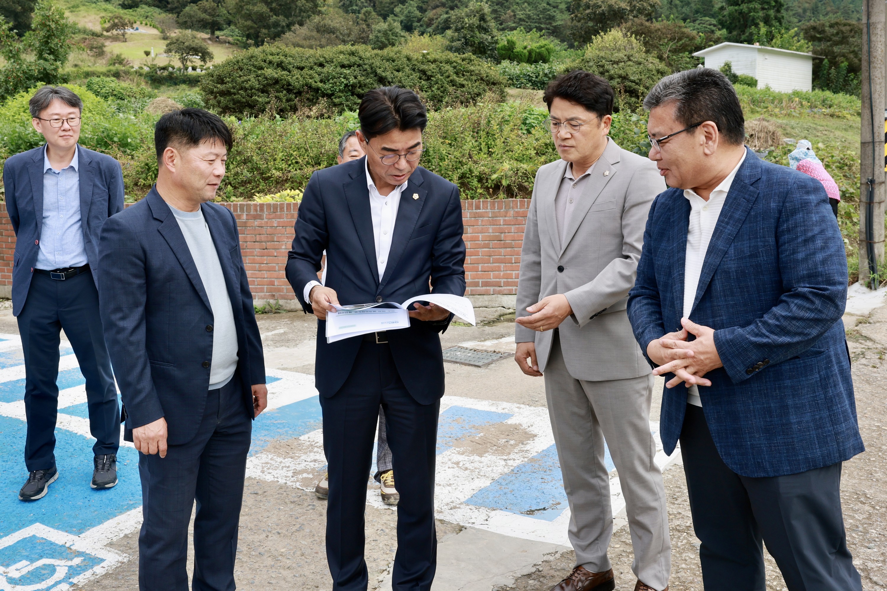 추석 명절 맞이 사회복지시설 위문 첨부이미지 : 25년09월29일 추석 명절 맞이 사회복지시설 위문 - 009.jpg