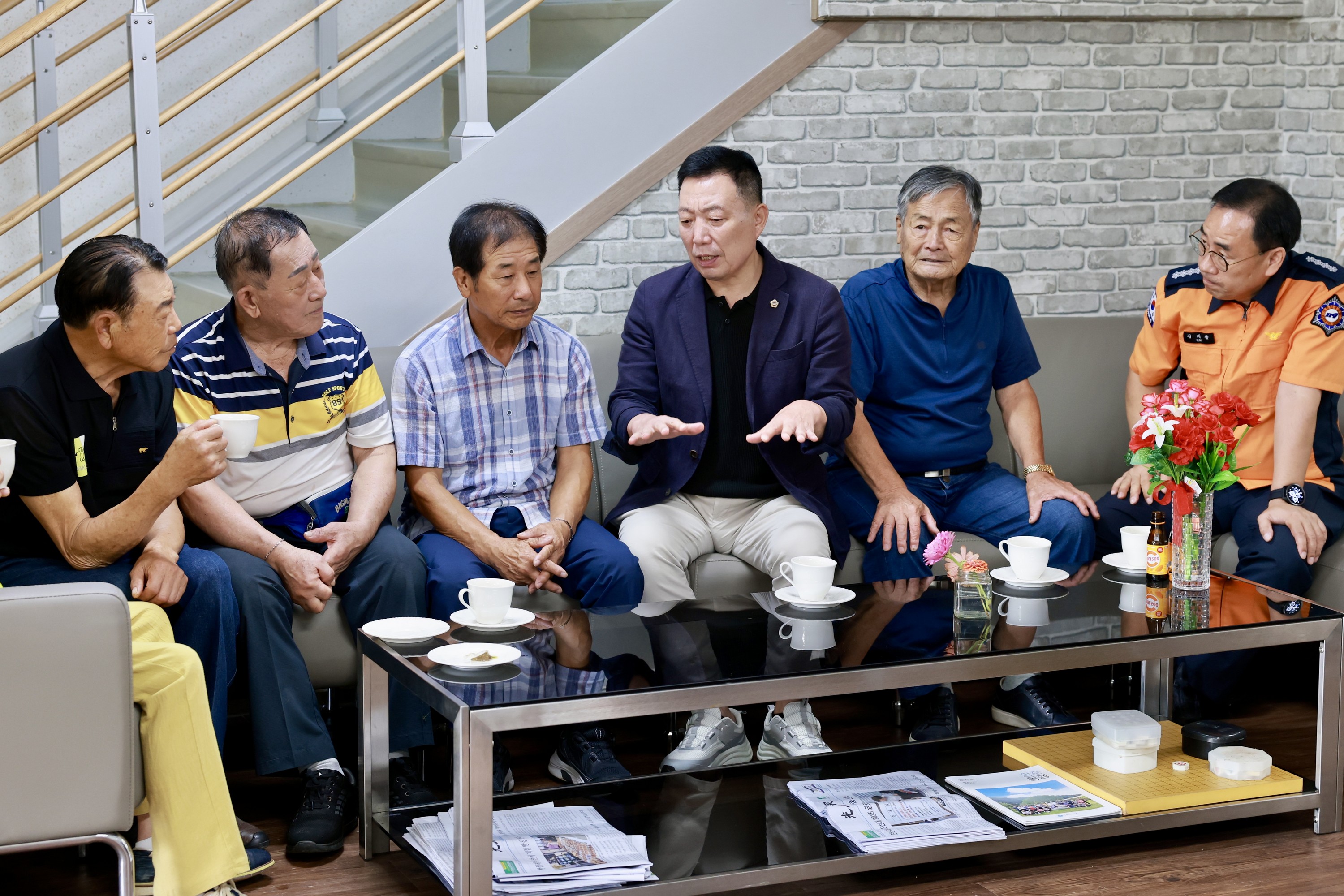 추석 명절 맞이 사회복지시설 위문 첨부이미지 : 25년09월29일 추석 명절 맞이 사회복지시설 위문 - 012.jpg