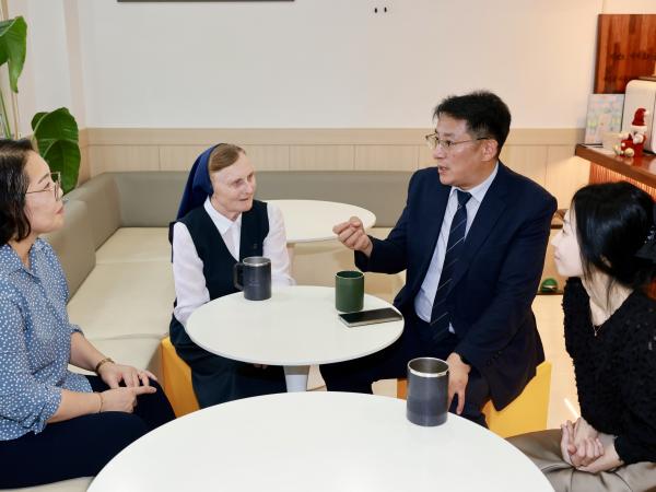 25년09월25일 추석 명절 맞이 사회복지시설 위문 - 024 8