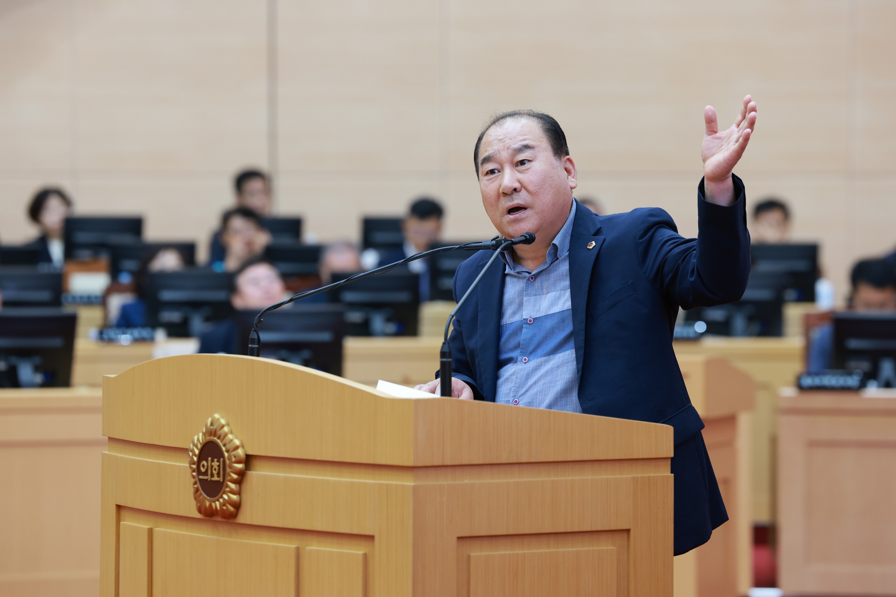 제393회 임시회 제2차 본회의 도정 및 교육행정 질문 첨부이미지 : 25년09월16일 제393회 임시회 제2차 본회의 도정 및 교육행정 질문 - 035.jpg