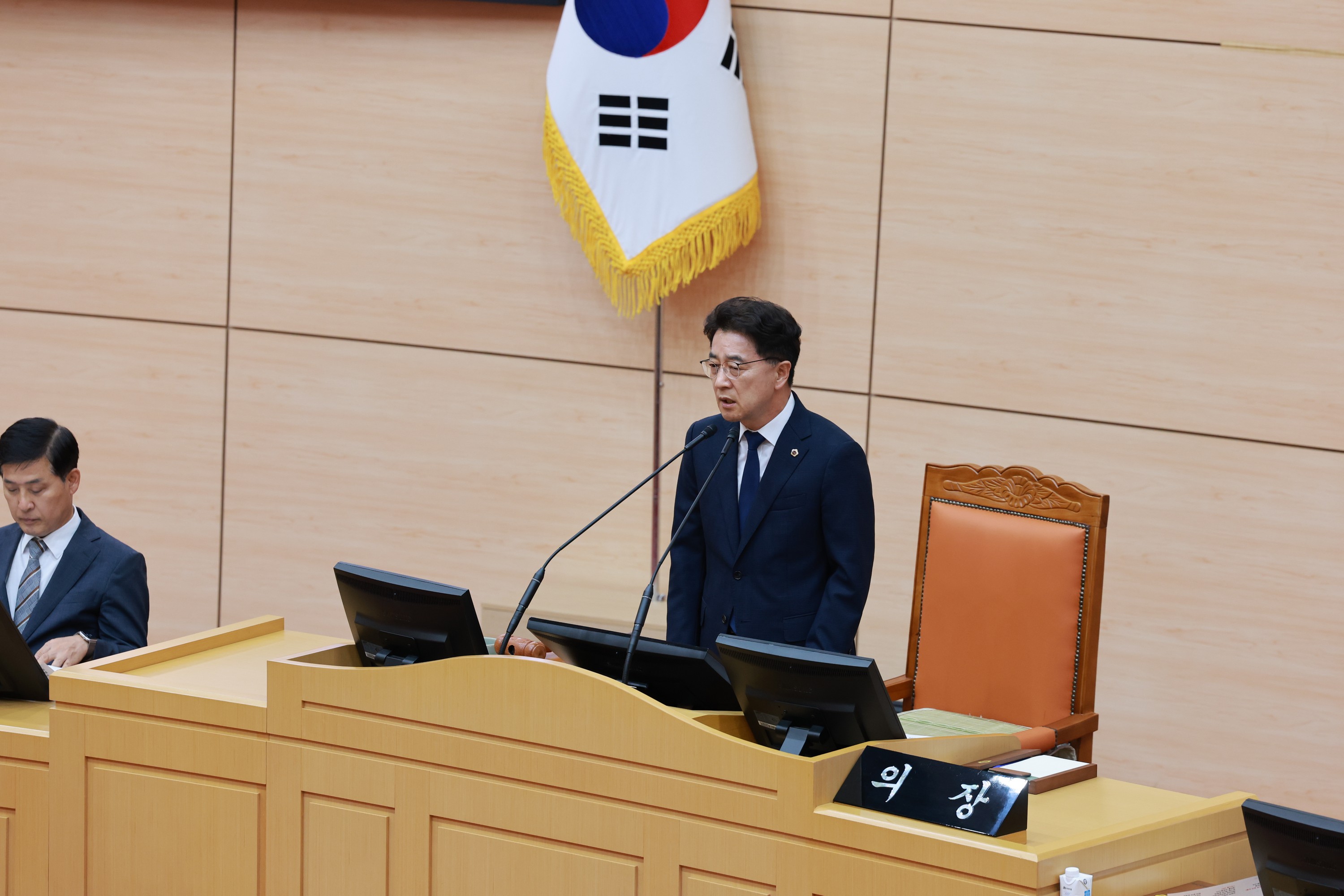 제393회 임시회 제2차 본회의 도정 및 교육행정 질문 첨부이미지 : 25년09월16일 제393회 임시회 제2차 본회의 도정 및 교육행정 질문 - 007.jpg