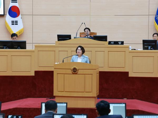 제393회 임시회 제2차 본회의 도정 및 교육행정 질문 첨부이미지 : 25년09월16일 제393회 임시회 제2차 본회의 도정 및 교육행정 질문 - 089.jpg