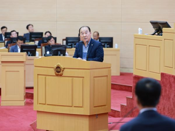 제393회 임시회 제2차 본회의 도정 및 교육행정 질문 첨부이미지 : 25년09월16일 제393회 임시회 제2차 본회의 도정 및 교육행정 질문 - 034.jpg