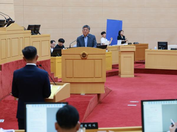 제393회 임시회 제2차 본회의 도정 및 교육행정 질문 첨부이미지 : 25년09월16일 제393회 임시회 제2차 본회의 도정 및 교육행정 질문 - 212.jpg