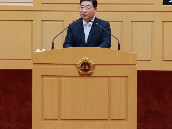 제393회 임시회 제2차 본회의 도정 및 교육행정 질문