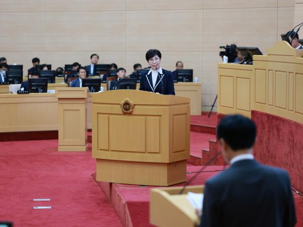 제393회 임시회 제2차 본회의 도정 및 교육행정 질문 첨부이미지 : 25년09월16일 제393회 임시회 제2차 본회의 도정 및 교육행정 질문 - 017.jpg