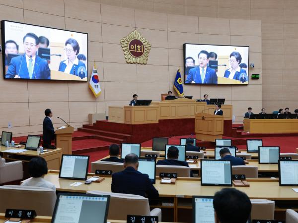 제393회 임시회 제2차 본회의 도정 및 교육행정 질문 첨부이미지 : 25년09월16일 제393회 임시회 제2차 본회의 도정 및 교육행정 질문 - 086.jpg