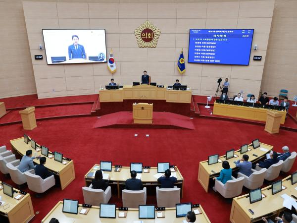 제393회 임시회 제2차 본회의 도정 및 교육행정 질문 첨부이미지 : 25년09월16일 제393회 임시회 제2차 본회의 도정 및 교육행정 질문 - 005.jpg