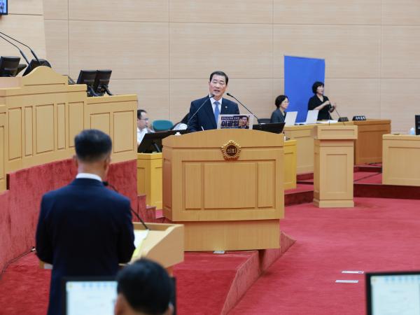제393회 임시회 제2차 본회의 도정 및 교육행정 질문 첨부이미지 : 25년09월16일 제393회 임시회 제2차 본회의 도정 및 교육행정 질문 - 056.jpg