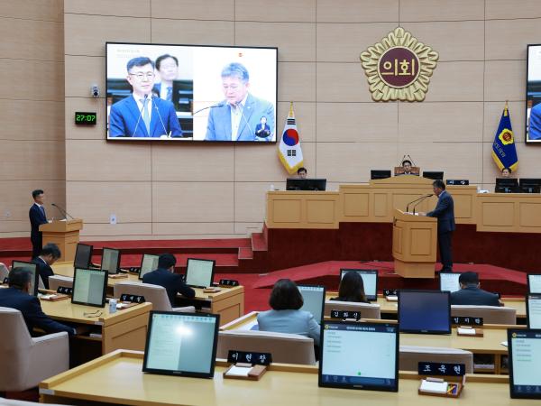 제393회 임시회 제2차 본회의 도정 및 교육행정 질문 첨부이미지 : 25년09월16일 제393회 임시회 제2차 본회의 도정 및 교육행정 질문 - 202.jpg