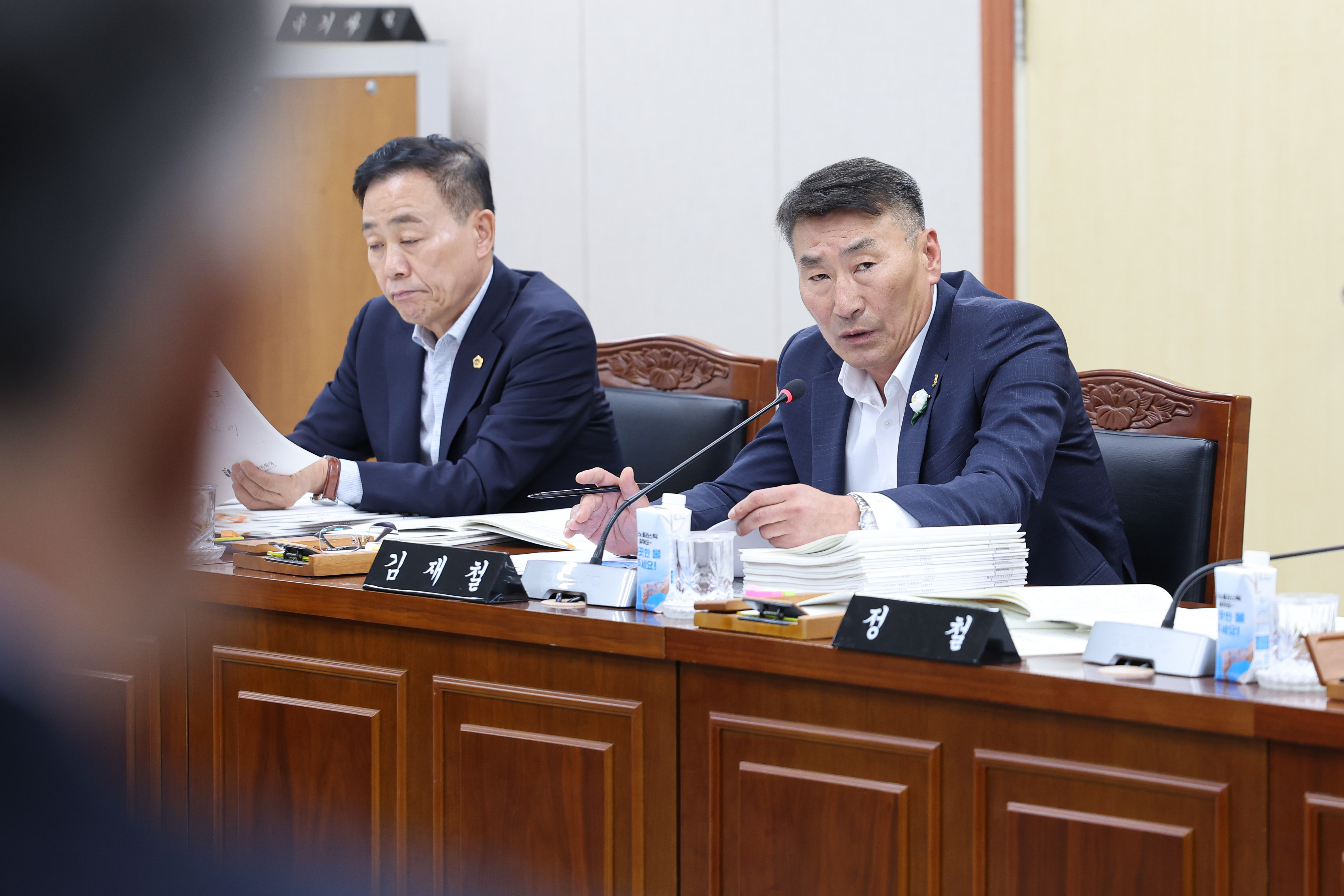 제393회 임시회 교육위원회 회의 첨부이미지 : 25년09월11일 제393회 임시회 교육위원회 회의 (17).jpg