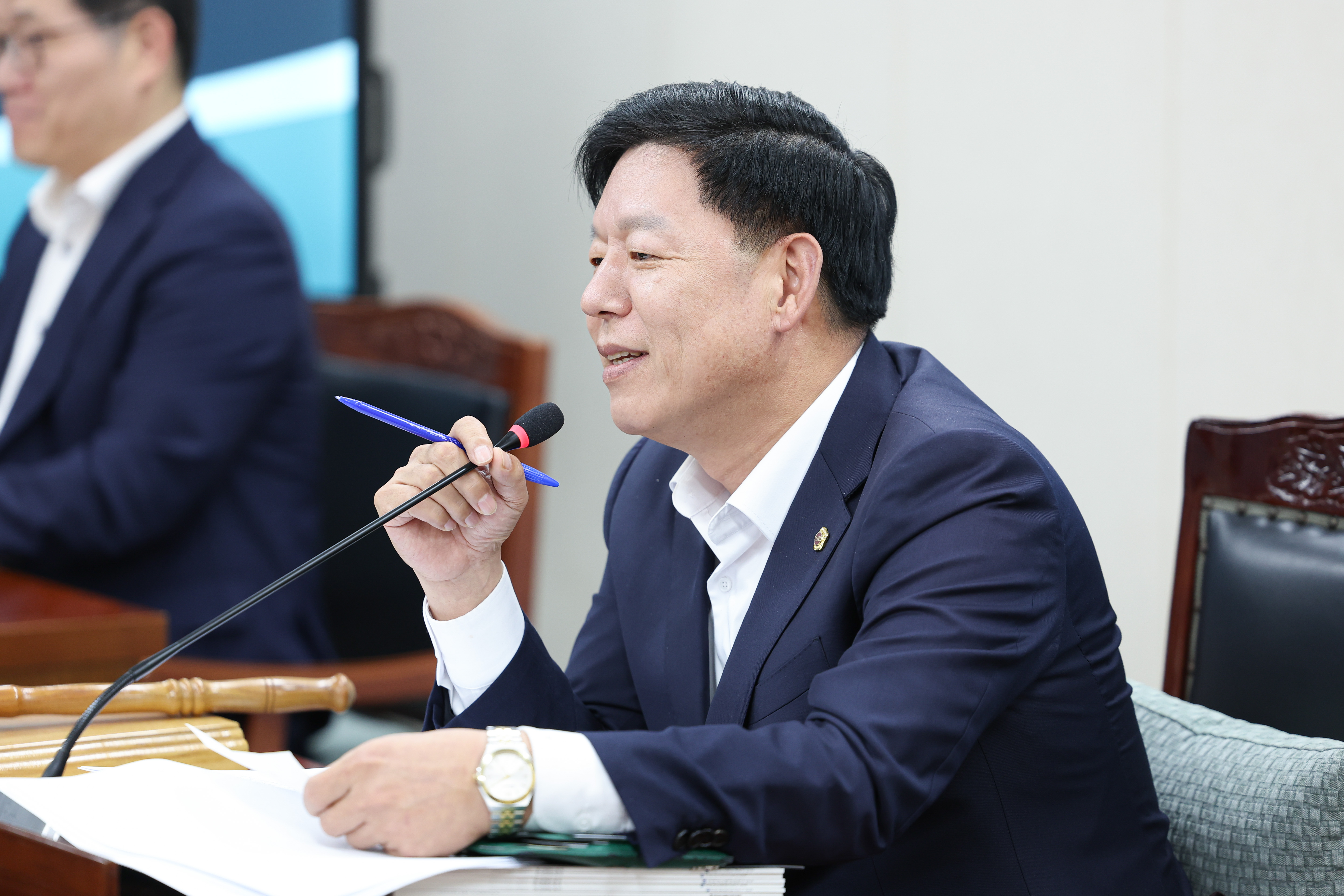 제393회 임시회 교육위원회 회의 첨부이미지 : 25년09월11일 제393회 임시회 교육위원회 회의 (70).jpg
