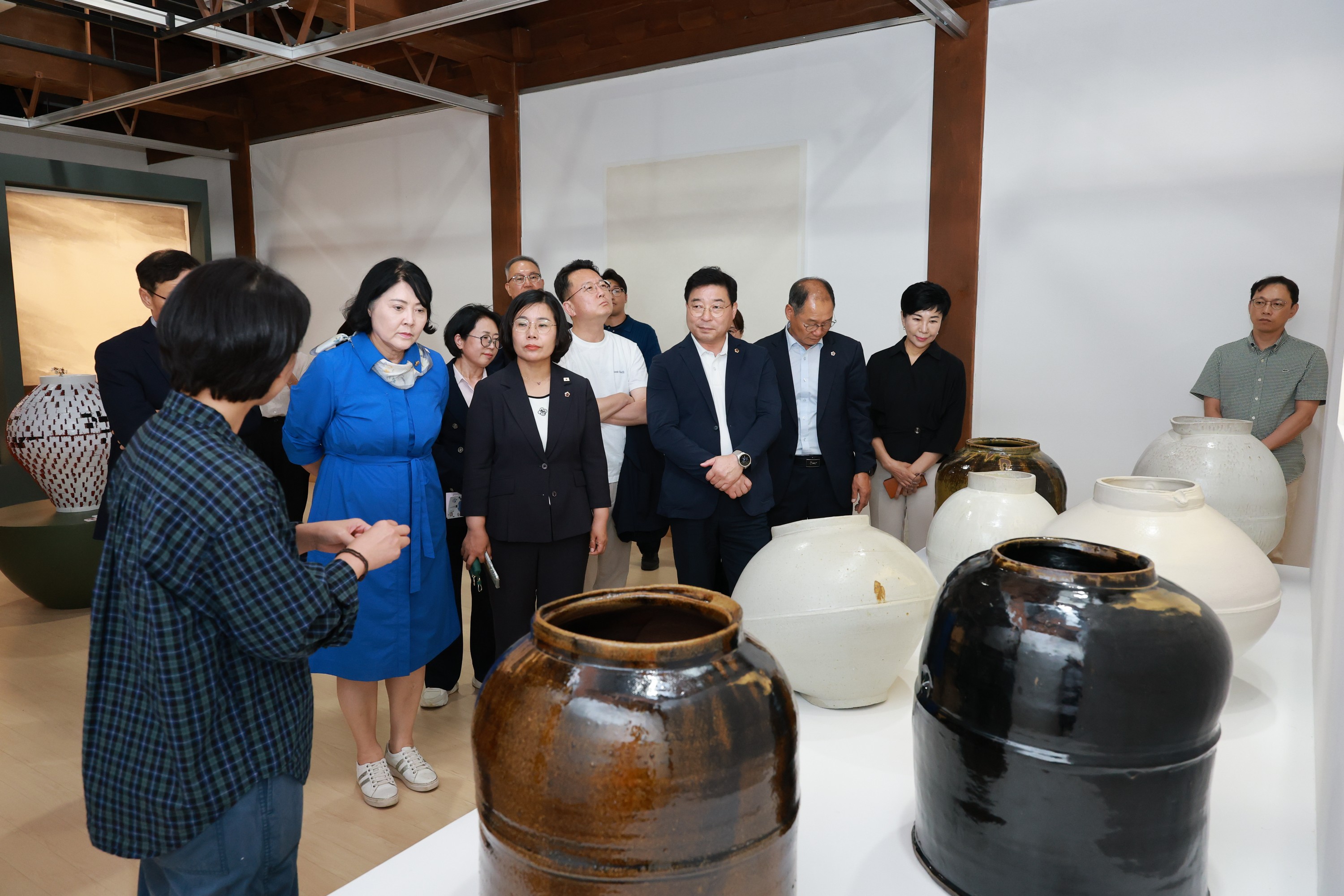제393회 임시회 경제관광문화위원회 현지활동 첨부이미지 : 25년09월11일 제393회 임시회 경제관광문화위원회 현지활동 - 079.jpg