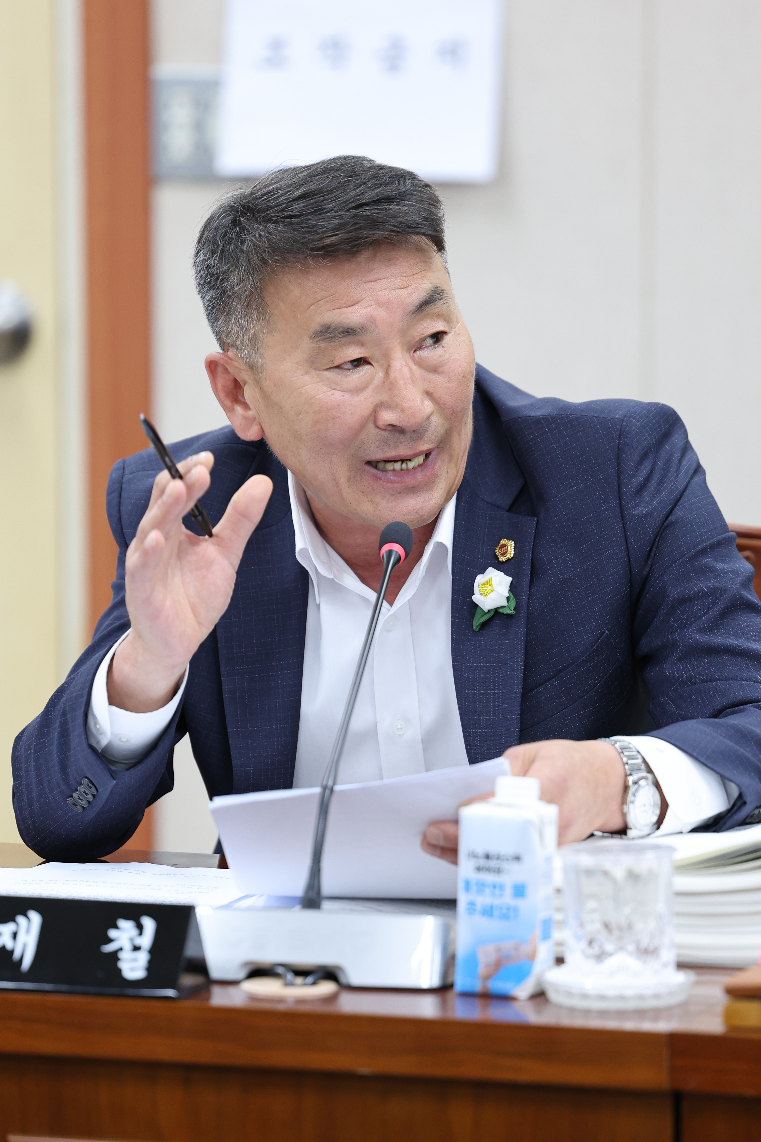 제393회 임시회 교육위원회 회의 첨부이미지 : 25년09월11일 제393회 임시회 교육위원회 회의 (22).jpg