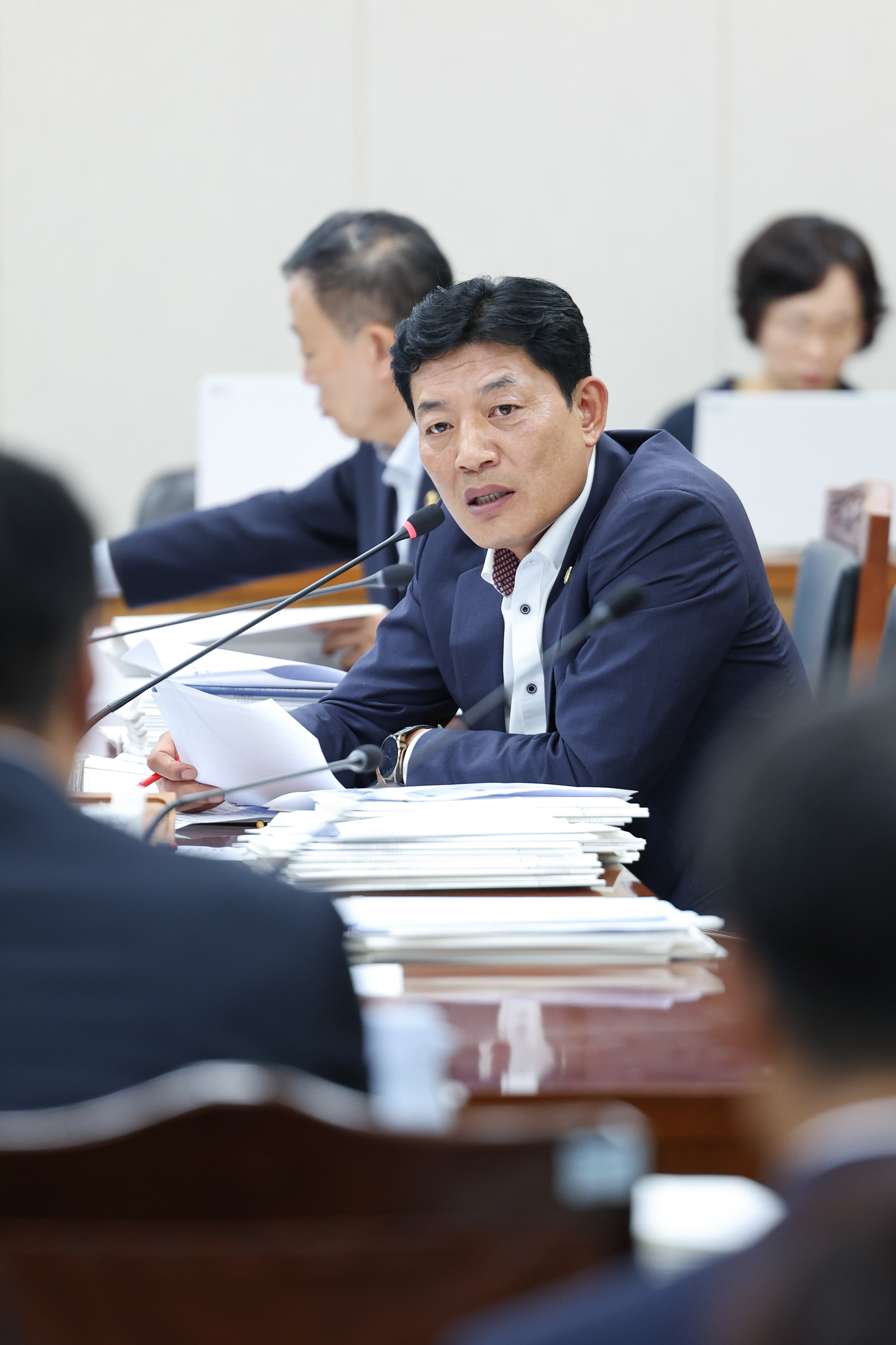 제393회 임시회 교육위원회 회의 첨부이미지 : 25년09월11일 제393회 임시회 교육위원회 회의 (63).jpg