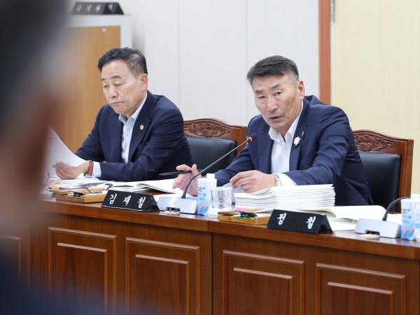 제393회 임시회 교육위원회 회의