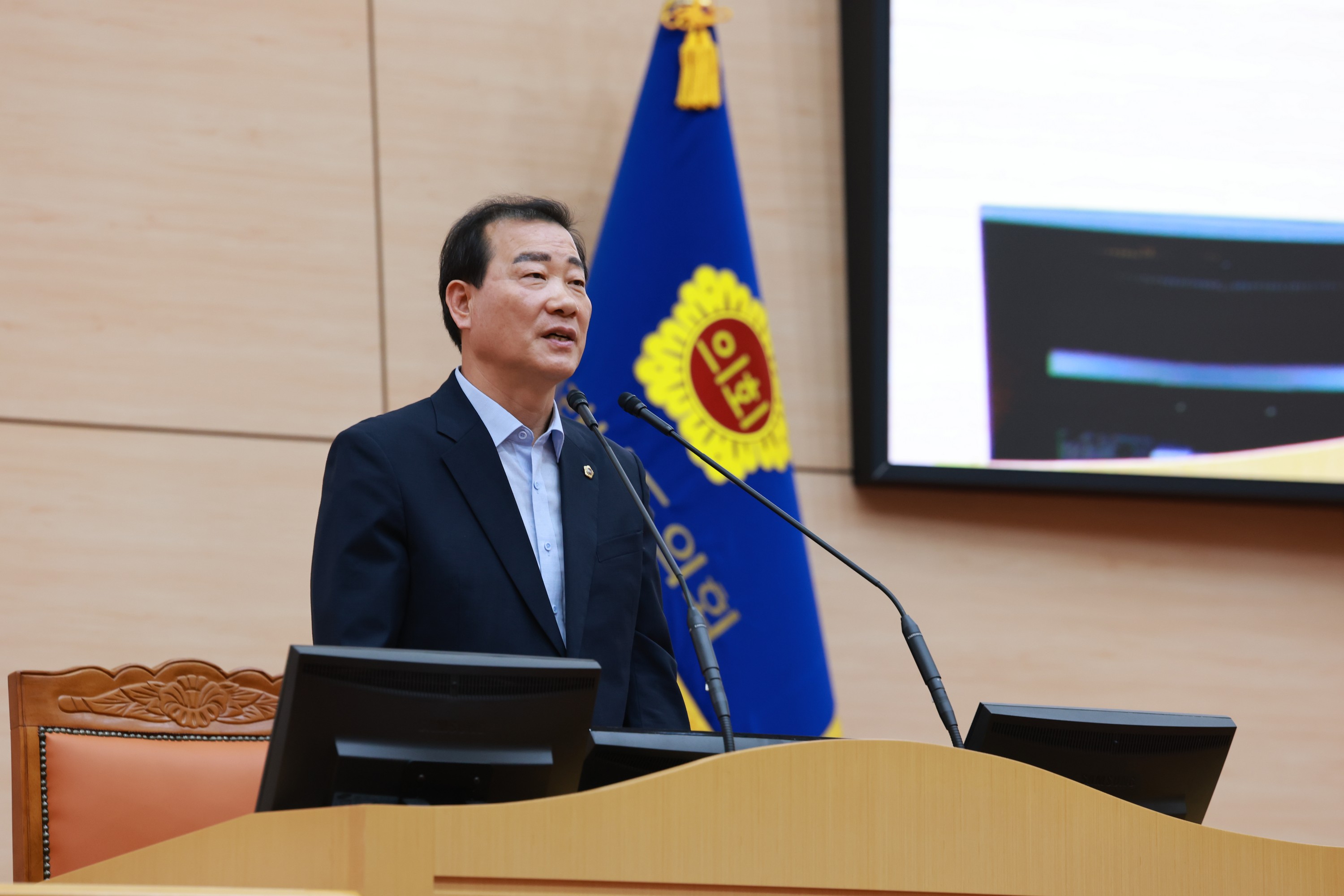 제393회 임시회 제3차 본회의 도정 및 교육행정 질문 첨부이미지 : 25년09월17일 제393회 임시회 제3차 본회의 도정 및 교육행정 질문 - 271.jpg