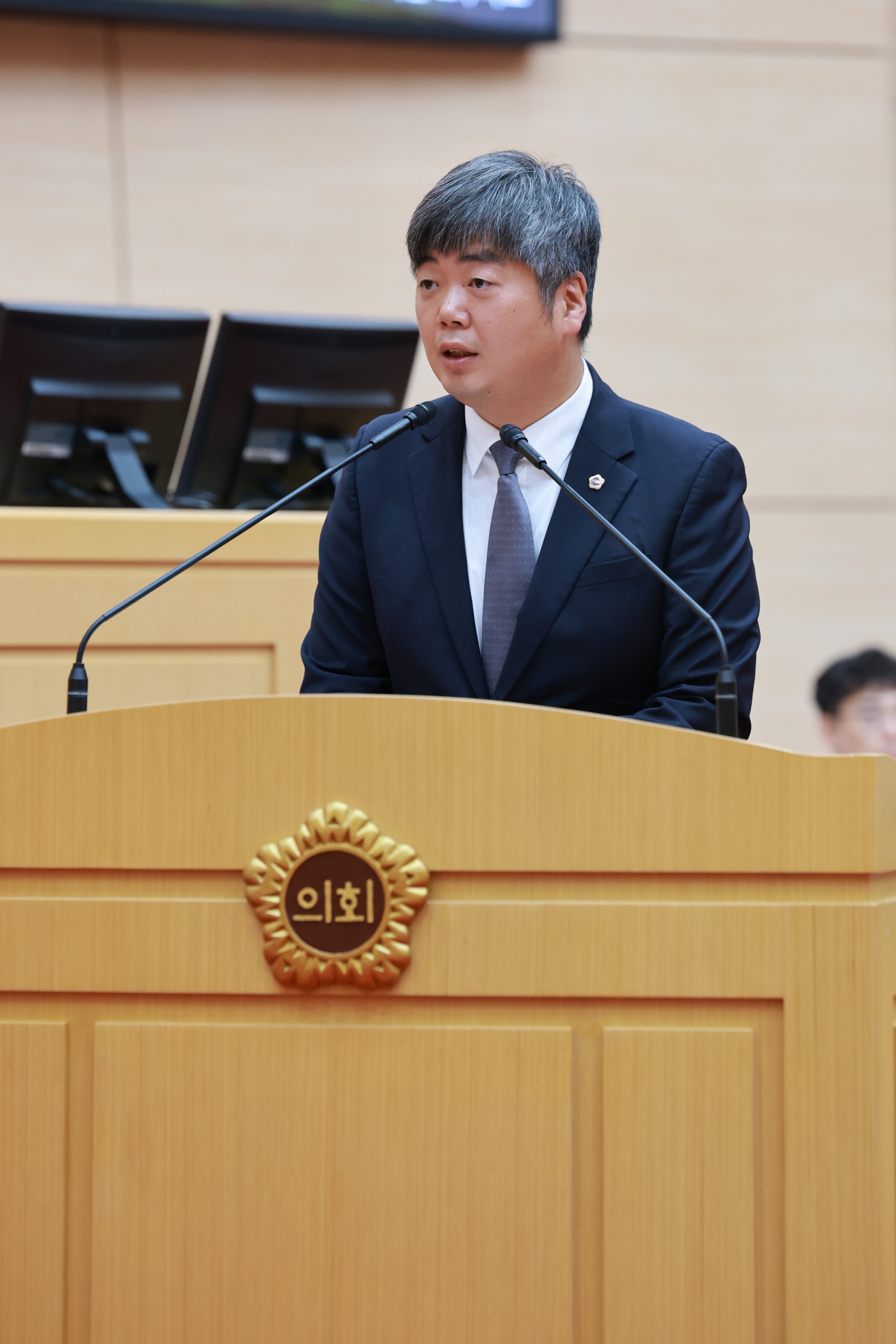 제393회 임시회 제3차 본회의 도정 및 교육행정 질문 첨부이미지 : 25년09월17일 제393회 임시회 제3차 본회의 도정 및 교육행정 질문 - 210.jpg