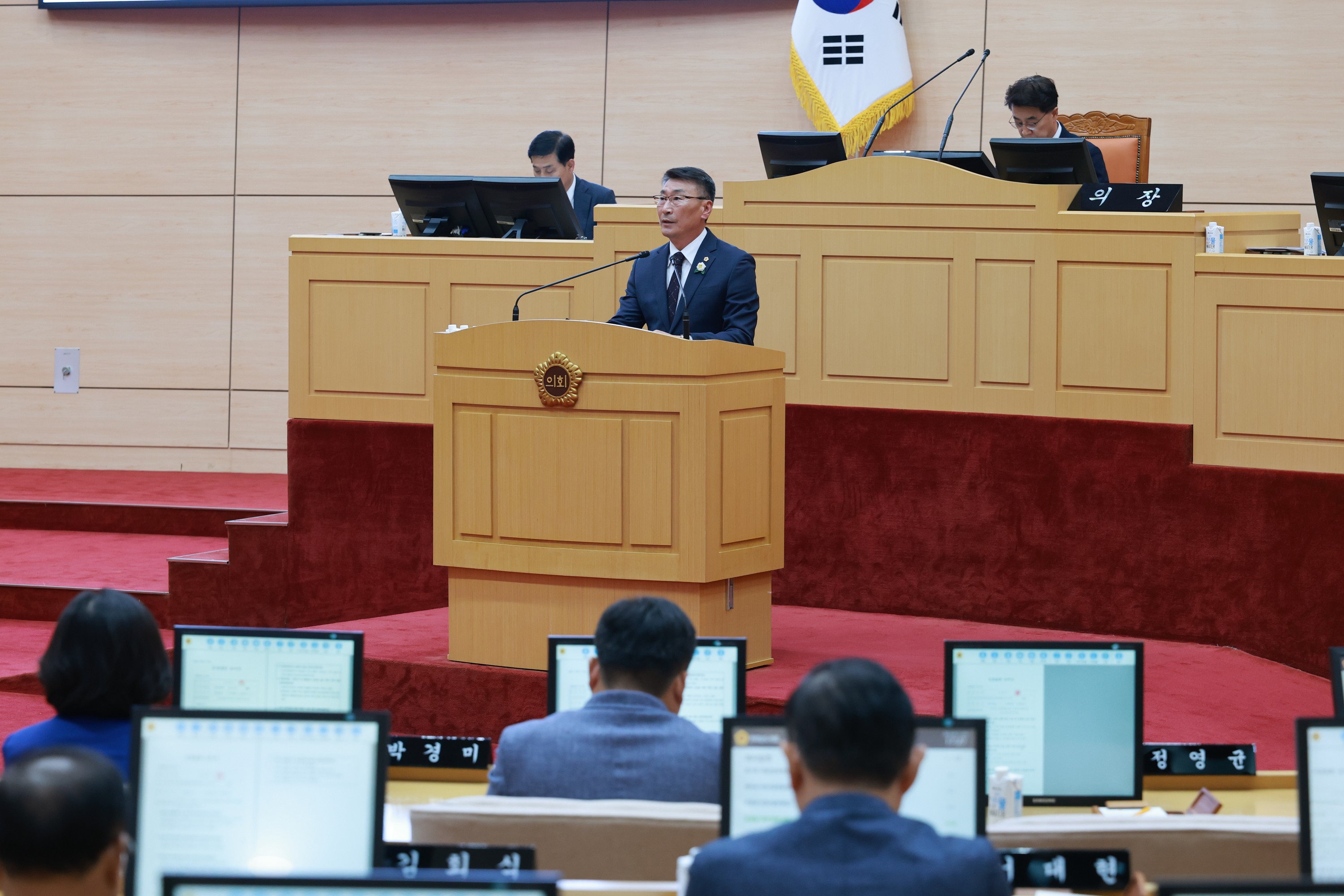 제393회 임시회 제3차 본회의 도정 및 교육행정 질문 첨부이미지 : 25년09월17일 제393회 임시회 제3차 본회의 도정 및 교육행정 질문 - 168.jpg