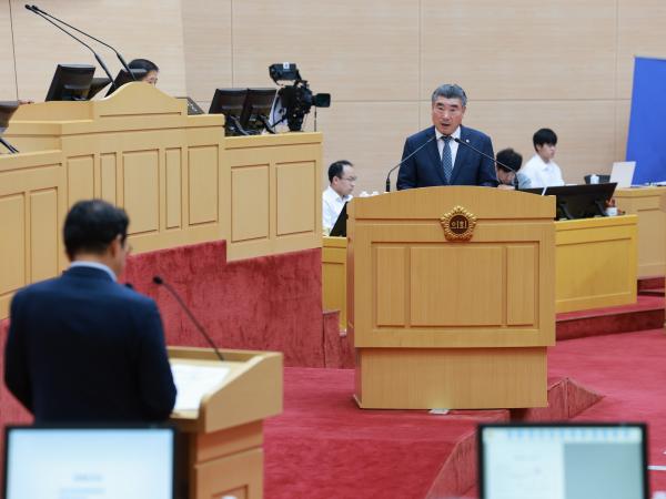 제393회 임시회 제3차 본회의 도정 및 교육행정 질문 첨부이미지 : 25년09월17일 제393회 임시회 제3차 본회의 도정 및 교육행정 질문 - 337.jpg