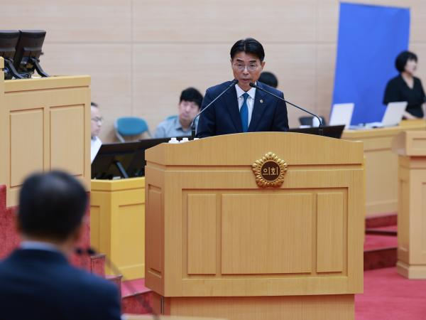 제393회 임시회 제3차 본회의 도정 및 교육행정 질문 첨부이미지 : 25년09월17일 제393회 임시회 제3차 본회의 도정 및 교육행정 질문 - 374.jpg
