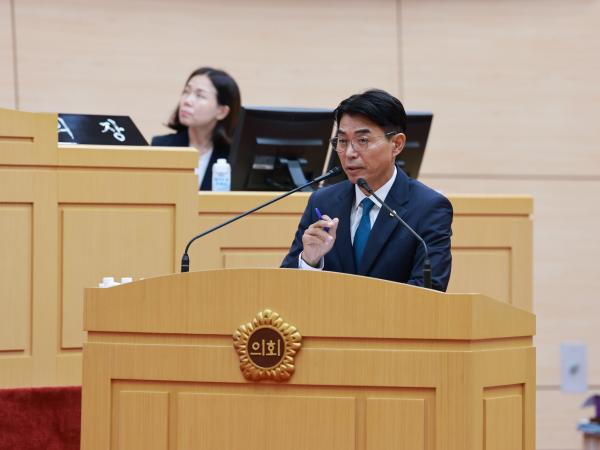 제393회 임시회 제3차 본회의 도정 및 교육행정 질문 첨부이미지 : 25년09월17일 제393회 임시회 제3차 본회의 도정 및 교육행정 질문 - 366.jpg
